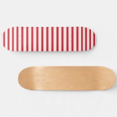 Rot und Weiß Streifen Moderner Weihnachtsstreifen Skateboard (Horizontal)