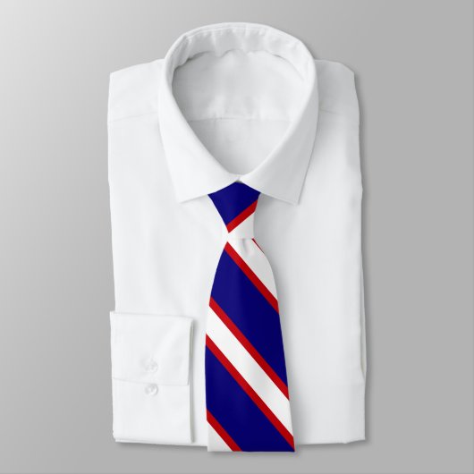 Rot, Weiß, Blaue Streifen Krawatte (Gebunden)