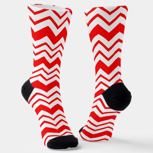 Rot-Weiß-Chevron-Zickzack-Musterdesign Socken (Gewinkelt)