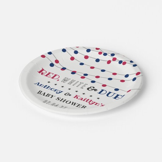 Rot, Weiß & Due! Babydusche am 4. Juli Pappteller (Schrägansicht)