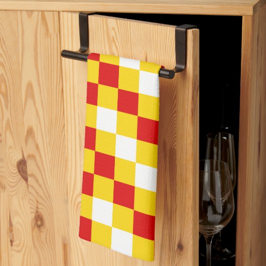 Rot Weiß Gelb Kariertes Muster Design  Geschirrtuch (Drittel gefaltet)