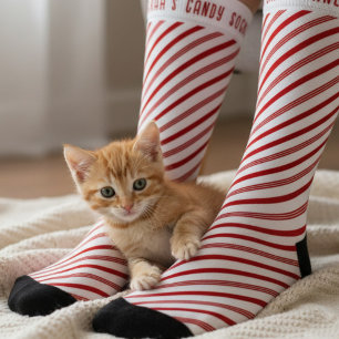 Rot-Weiß gestreifte Weihnachtsstrümpfe im Zuckerst Socken