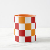 Rot-Weiß-Orange kariertes Musterdesign  Tasse (Zentrum)