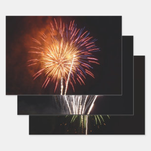 Rot, Weiß und Blau Feuerwerk I Patriotisch Geschenkpapier Set