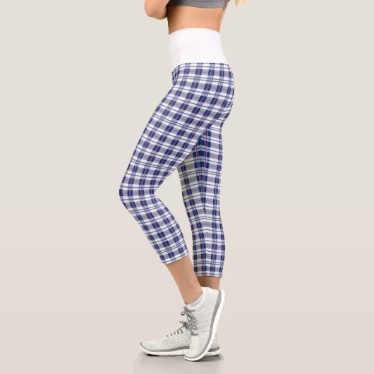 Rot, Weiß und Blau Kariert Capri Leggings (Links)