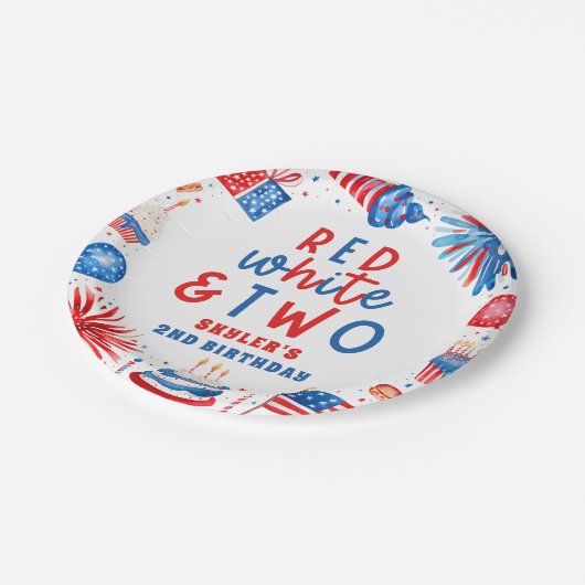 Rot, Weiß & Zwei 4. Juli 2010 Party Pappteller (Schrägansicht)