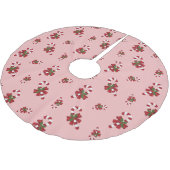 Rot-weiße Weihnachtscreme-Muster auf rosa Polyester Weihnachtsbaumdecke (Schrägansicht)