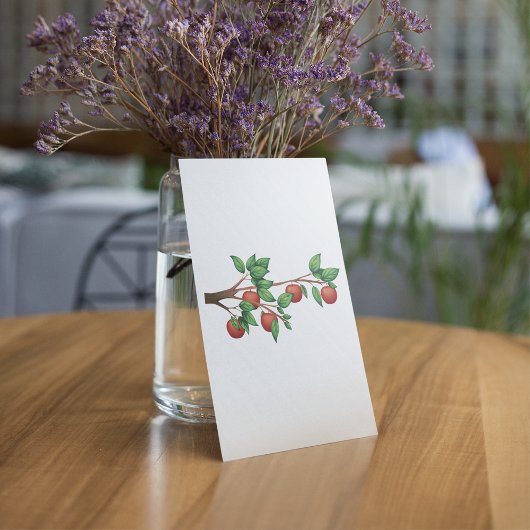 Rotapfelbaumzweig Frische Früchte und grüne Blätte Einladung