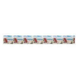Rote Adirondack-Strandliege mit Flip-Flops Satinband