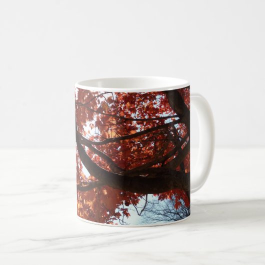 Rote Ahornzweige Herbstfarben Kaffeetasse (VorderseiteRechts)
