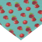 Rote Äpfel auf Emerald Aquamarin Tablecloth Tischdecke (Schrägansicht)
