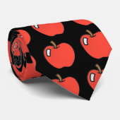 Rote Äpfel auf schwarzer Krawatte (Gerollt)