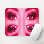 Rote Augen Mousepad (Mit Mouse)