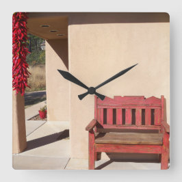 Rote Bank auf der Uhr