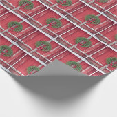 Rote Barenttür mit Kiefernkranz Geschenkpapier (Ecke)