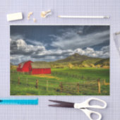 Rote Barnen Grüne Grasfeld-Squaw-Gebirge, WA Seidenpapier (Handwerk)