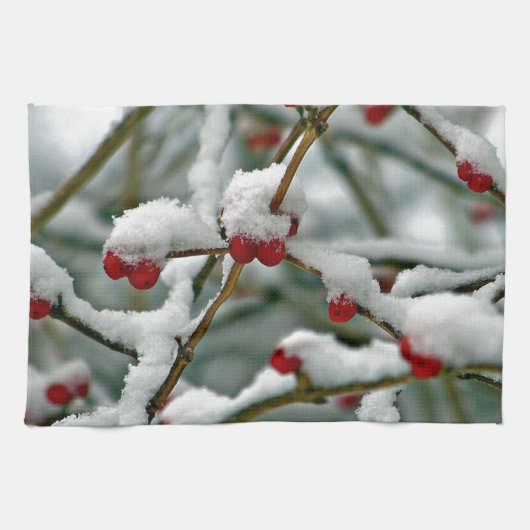 Rote Beeren im Winterschnee Küchentuch (Horizontal)