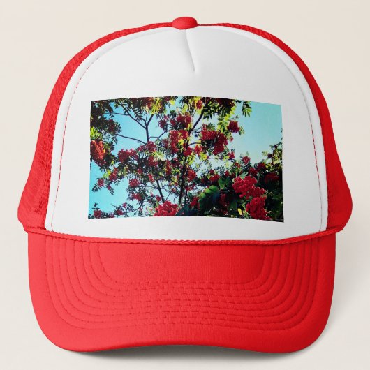 Rote Beeren Truckerkappe (Vorderseite)