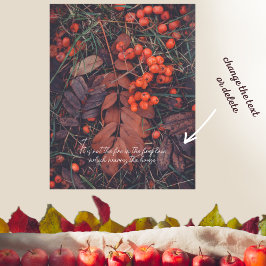 Rote Beeren und braune Herbstblätter Poster