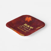 Rote Blätter essen Getränke und seien Sie dankbar  Pappteller (Gewinkelt)