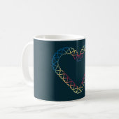 rote blaue gelbe Herzen auf Tasse (Vorderseite Links)