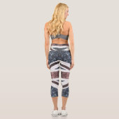 Rote blaue Glitzern unter der Flagge Rustikales UK Capri Leggings (Rückseite)