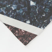 Rote blaue Glitzern unter der Flagge Rustikales UK Fleecedecke (Ecke)