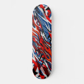 Rote Blaue Schwarze Abstrakte Rennflammen Skateboard (Vorderseite)