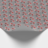 Rote Blume auf grau Geschenkpapier (Ecke)