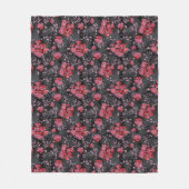 Rote Blume auf schwarz-grauem Hintergrund. Fleecedecke (Vorderseite)