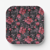Rote Blume auf schwarz-grauem Hintergrund. Pappteller (Vorderseite)