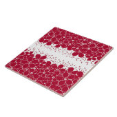 Rote Blume auf weißem Hintergrund Fliese (Seite)