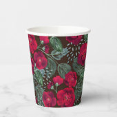 Rote Blume, Blumenmuster im Wasser. Pappbecher (Links)