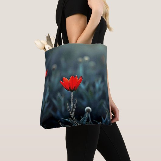 Rote Blume Dunkle Nacht Einsamkeit Kunst Tasche (Von Nahem)