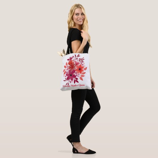 Rote Blume Ihr Name Tasche (Am Model)
