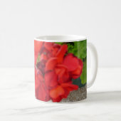 rote Blume  Kaffeetasse (VorderseiteRechts)