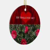 Rote Blume mit Herzverzierung Keramik Ornament (Rechts)