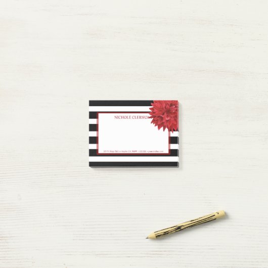 Rote Blume und schwarz-weiße Streifen Post-it Klebezettel (Auf Schreibtisch)