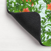 Rote Blumen auf grüner Kunst Mousepad (Ecke)