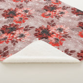 Rote, bordeauxrote Blume. Sherpadecke (3/4)
