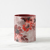 Rote, bordeauxrote Blume. Tasse (Zentrum)