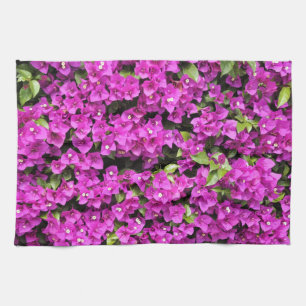 Rote Bougainvillea im Hintergrund Küchentuch