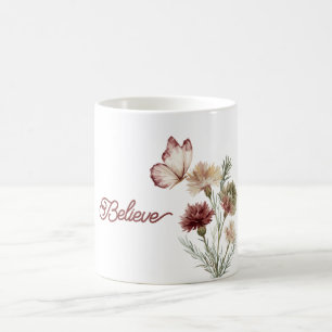 Rote Burgunder Weiße Schmetterlingsblumen Kaffeetasse