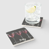 Rote Cocktails in Martini Glas mit Kirsche Steinuntersetzer (Seitenansicht)