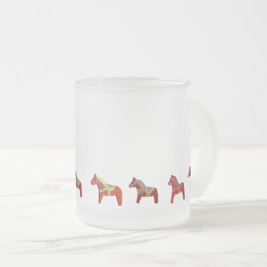 Rote Dalas-Tasse Mattglastasse (VorderseiteRechts)