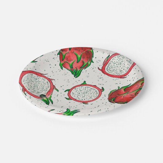 Rote Drachenfrucht auf Weiß Pappteller (Schrägansicht)