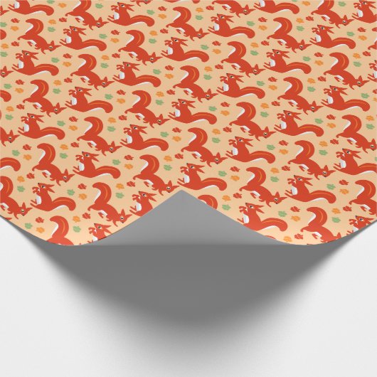 Rote Eichhörnchen und Acorns Herbstliche Herbstfar Geschenkpapier (Ecke)
