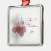 Rote eisige Beeren-1. Weihnachten zusammen Silbernes Ornament (Links)
