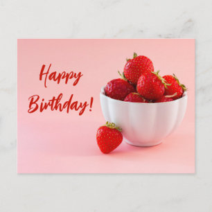 Rote Erdbeeren in einer Schale auf Rosa Alles Gute Postkarte