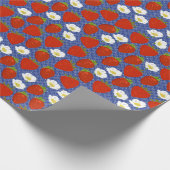 Rote Erdbeeren und Weiße Blume Geschenkpapier (Ecke)